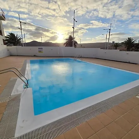 Sunflower, El Con Piscina En Complejo Residencial * Puerto del Rosario (Fuerteventura)