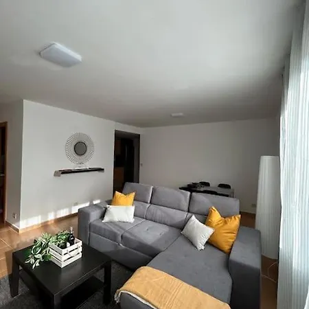 Sunflower, El Con Piscina En Complejo Residencial