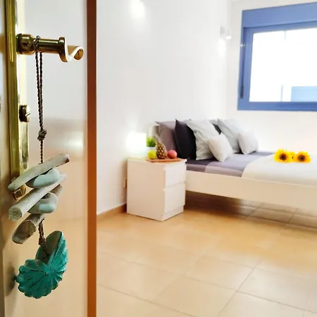 Sunflower, El Con Piscina En Complejo Residencial Apartment Puerto del Rosario (Fuerteventura)