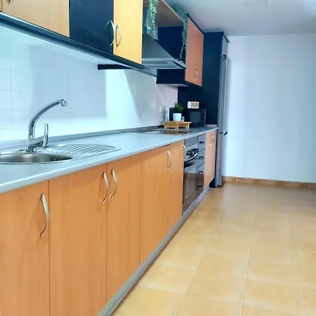 Sunflower, El Con Piscina En Complejo Residencial Apartment